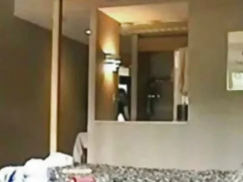ठूला लूटसहितको आबनूस ...