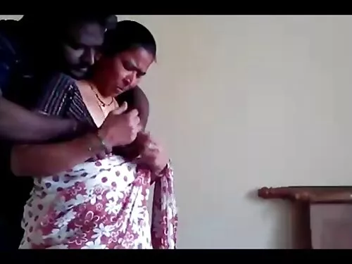 curvy र सुन्दर कैटरी ...
