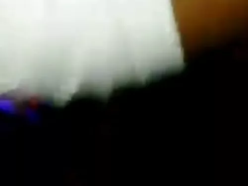 स्वादिष्ट श्यामला एड ...